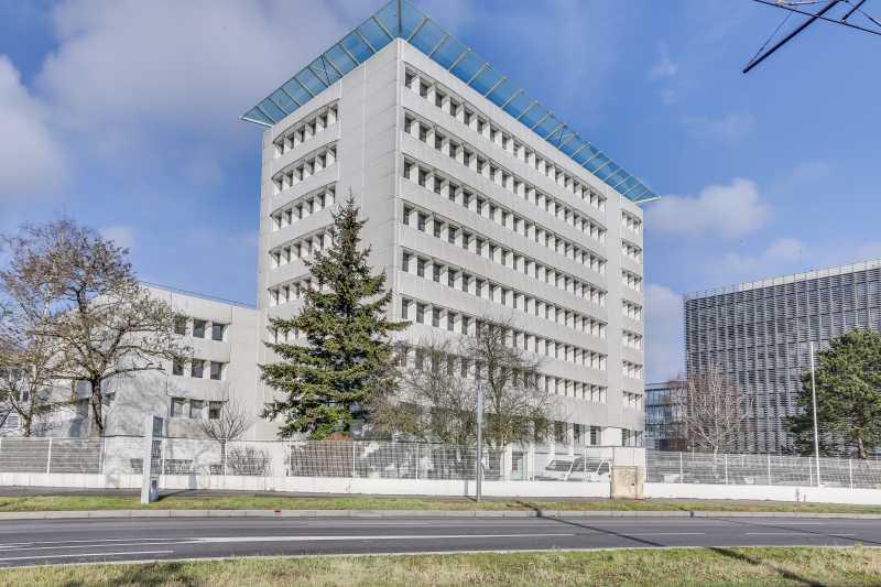 Location Bureaux 322 m² à 4 755 m² - Photo 1