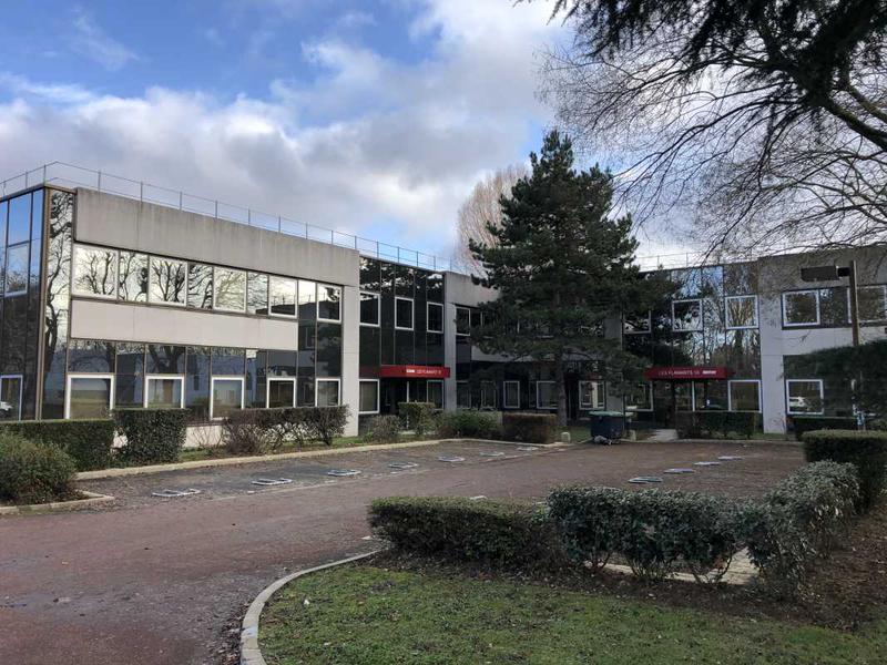 Location Bureaux 206 m² à 460 m²