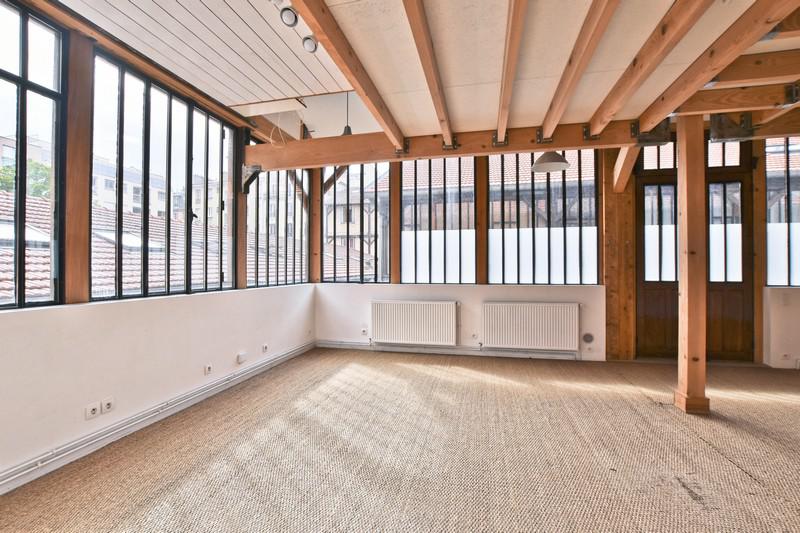 Location Bureaux 85 m²