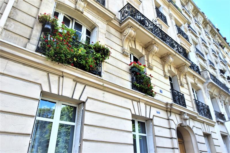 Location Bureaux 53 m² - Photo 1