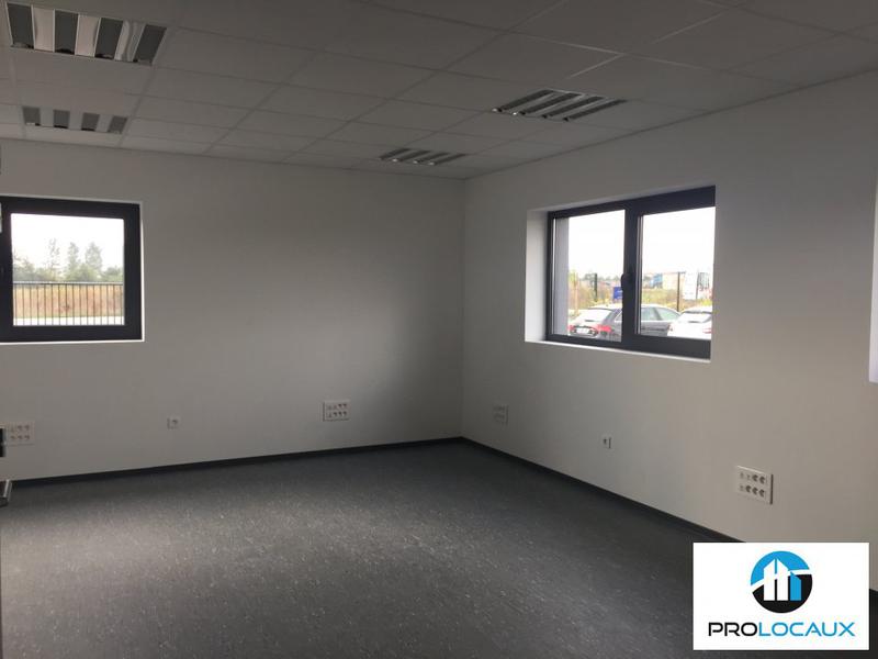 Location Bureaux 50 m² - Photo 1