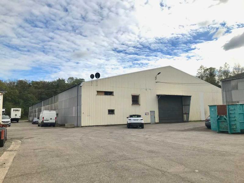 Location Entrepôt 2 200 m²