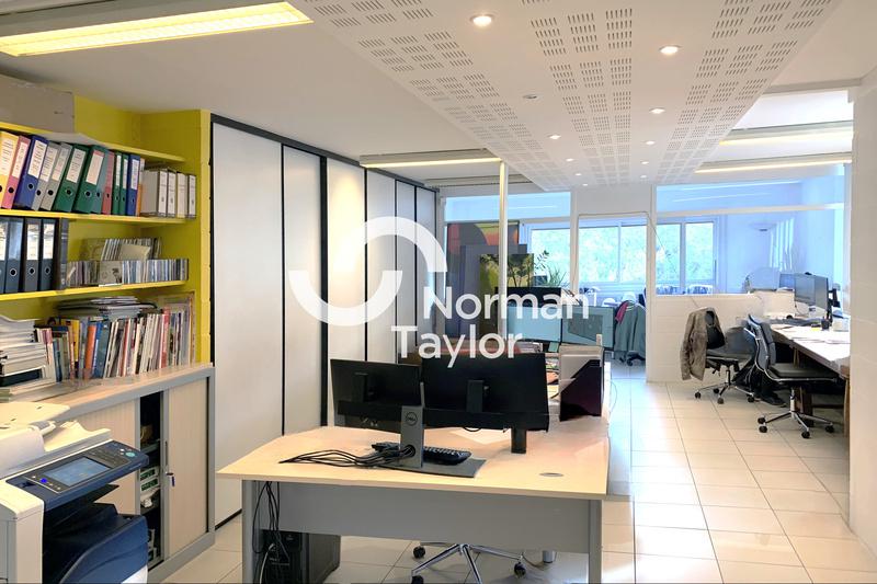Vente Bureaux 100 m² - Photo 1