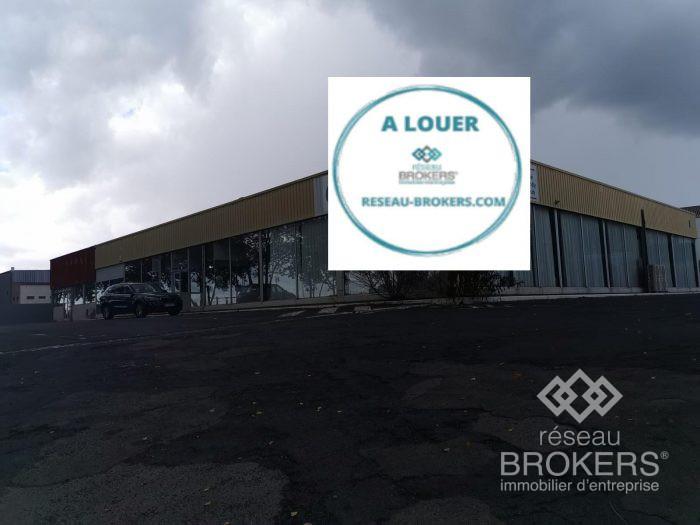 Location Commerce 652 m² - Photo 1