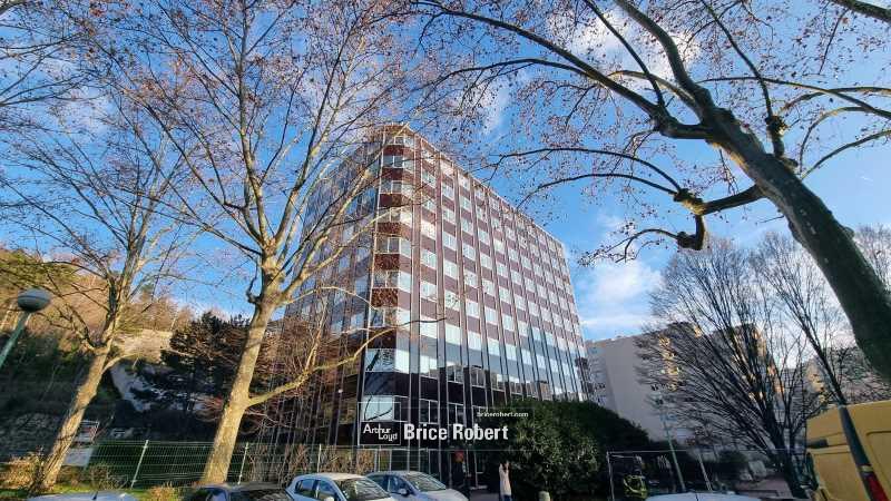 Location Bureaux 426 m²