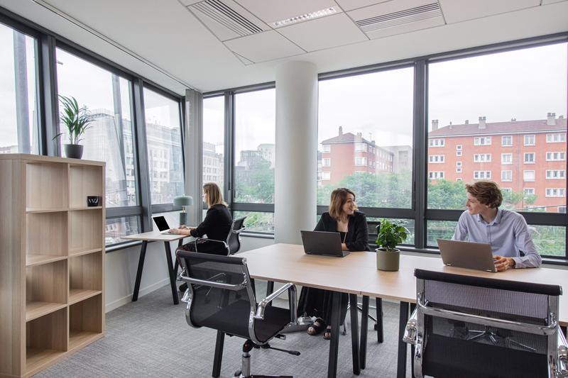 Bureaux privatifs - Jusqu'à 4 postes - Photo 1