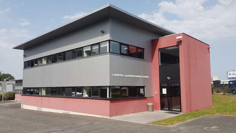 Location Bureaux 224 m²