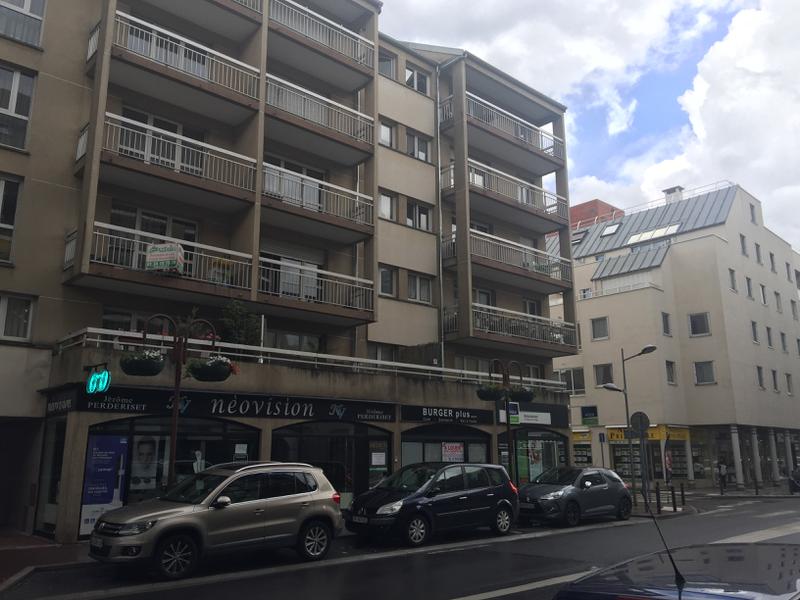 2 Place Grande Tour 95120 Ermont Location Commerces Ermont 95120 120m² – BureauxLocaux.com
