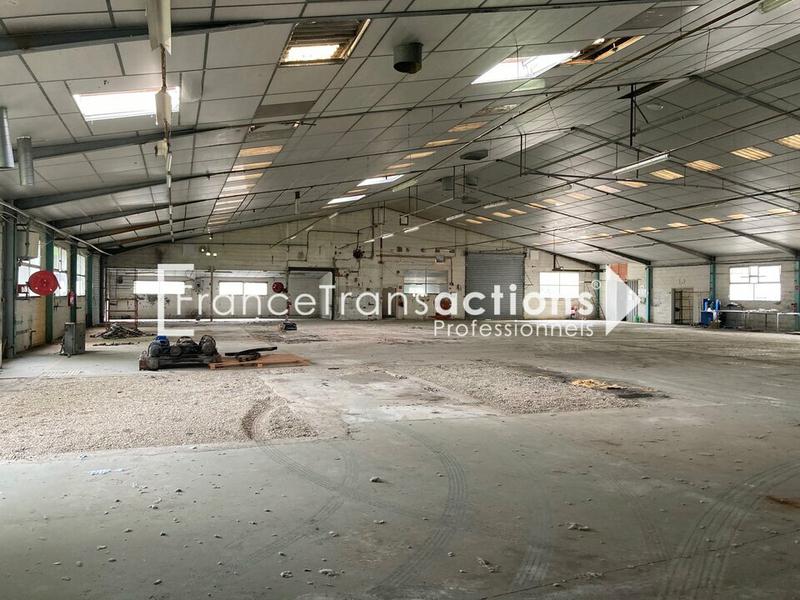 Location Entrepôt 1 700 m²