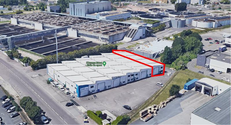 Location Local d'activités 560 m² - Photo 1