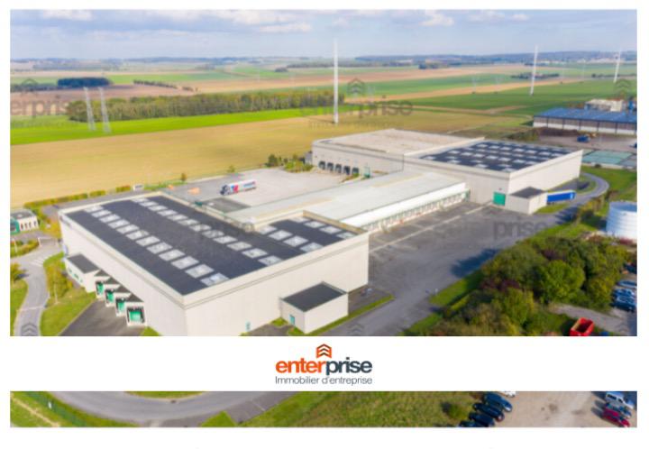 Location Entrepôt 3 035 m² à 7 308 m²