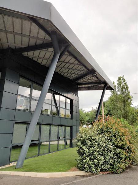 Location Bureaux 169 m² à 595 m² - Photo 1