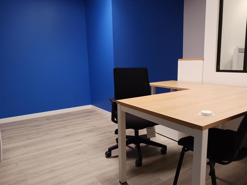 Location Bureaux 19 m² - Photo 1