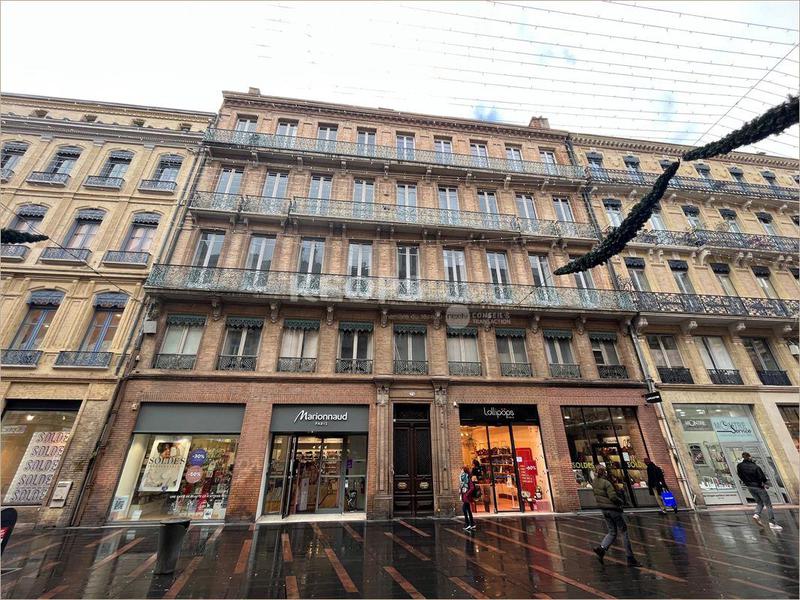 Location Bureaux 171 m² - Photo 1