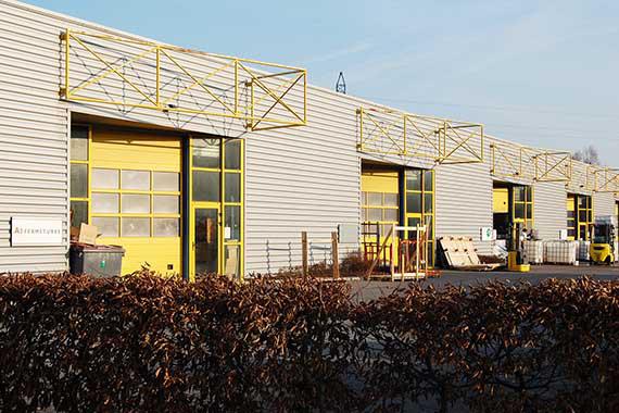 Location Local d'activités 332 m²