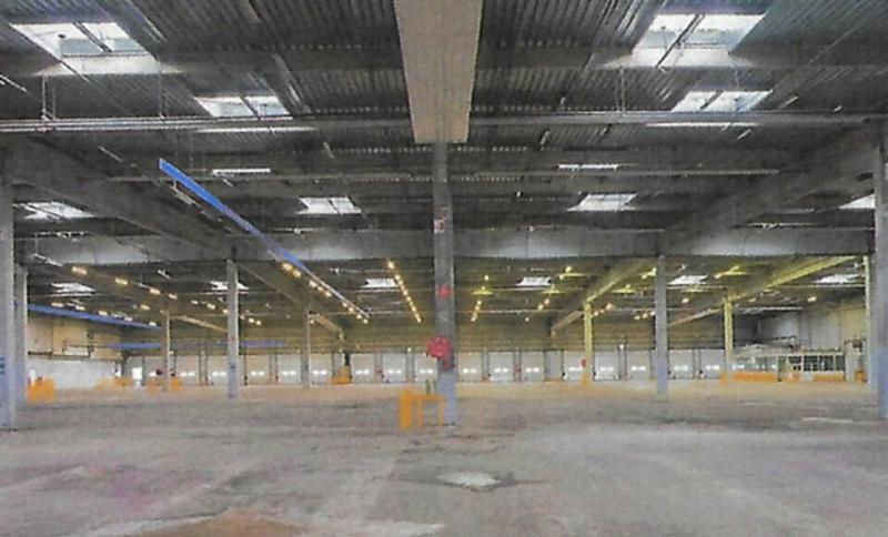 Location Entrepôt 9 097 m² à 18 195 m²