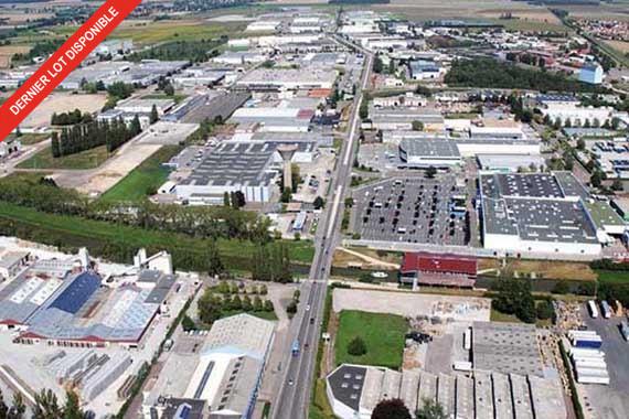 Vente Terrain 800 000 m²