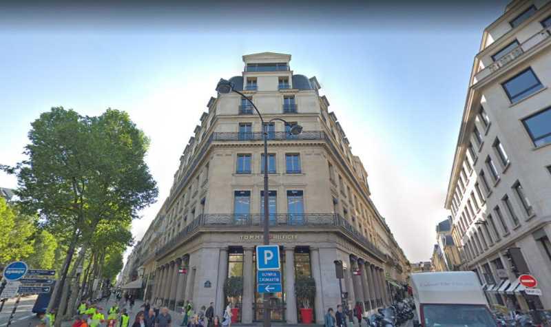 Location Bureaux 608 m²