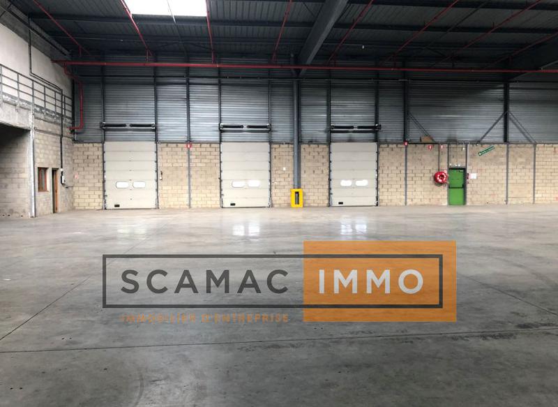 Location Entrepôt 1 494 m²