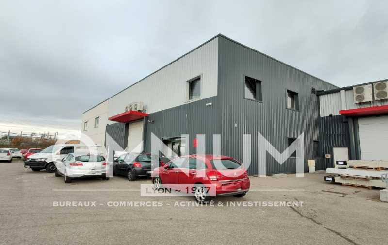 Location Local d'activités 226 m² - Photo 1