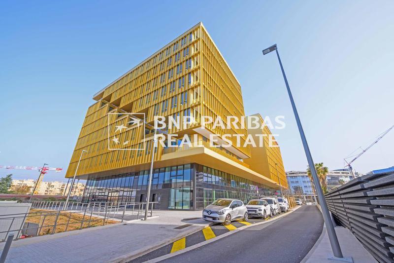Location Bureaux 166 m² à 972 m² - Photo 1