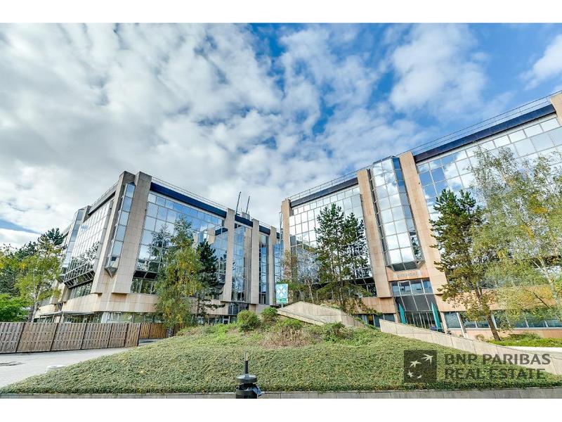 Location Bureaux 560 m² à 2 242 m² - Photo 1