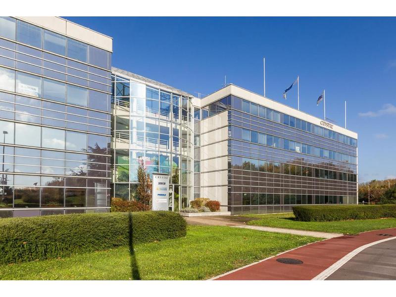 Location Bureaux 671 m² - Photo 1