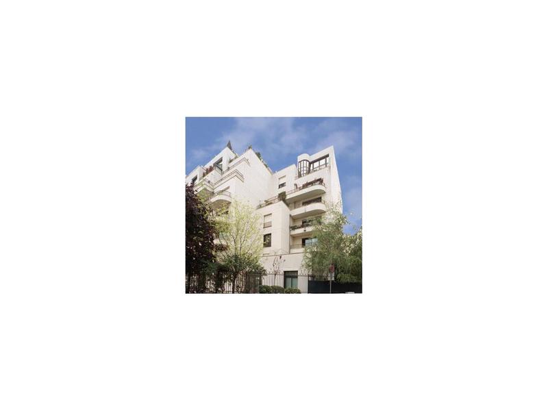 Location Bureaux 520 m² - Photo 1
