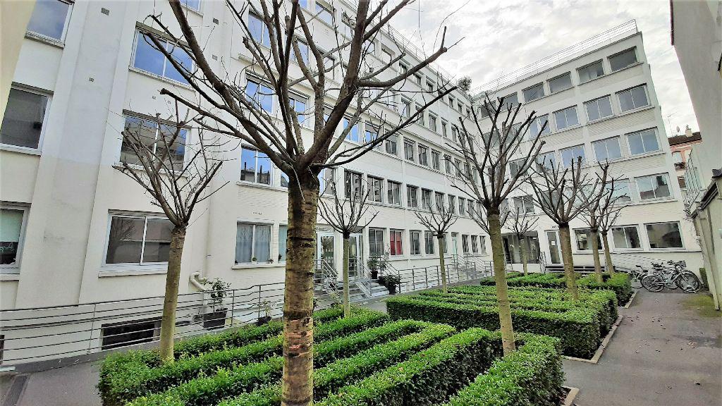 39 Rue Du Moulin Des Bruyères 92400 Courbevoie