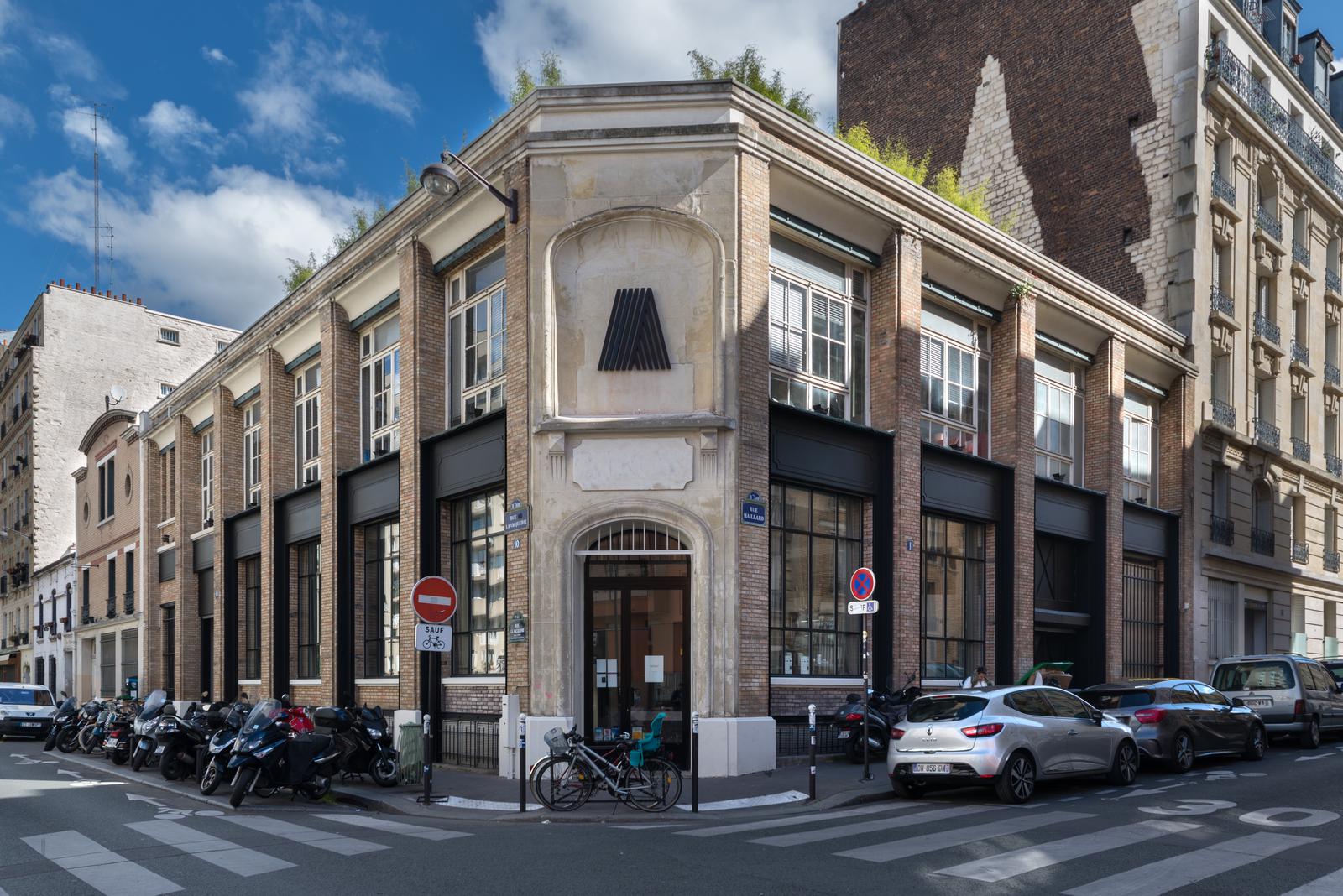 56 Rue De La Fontaine Au Roi 75011 Paris Location Bureau Paris 11 75011 13 postes – BureauxLocaux.com