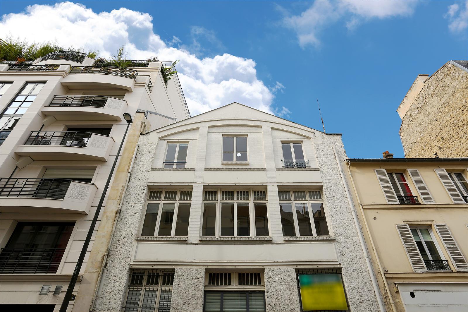 Location Bureau Levallois-Perret 92300 817m² – BureauxLocaux.com