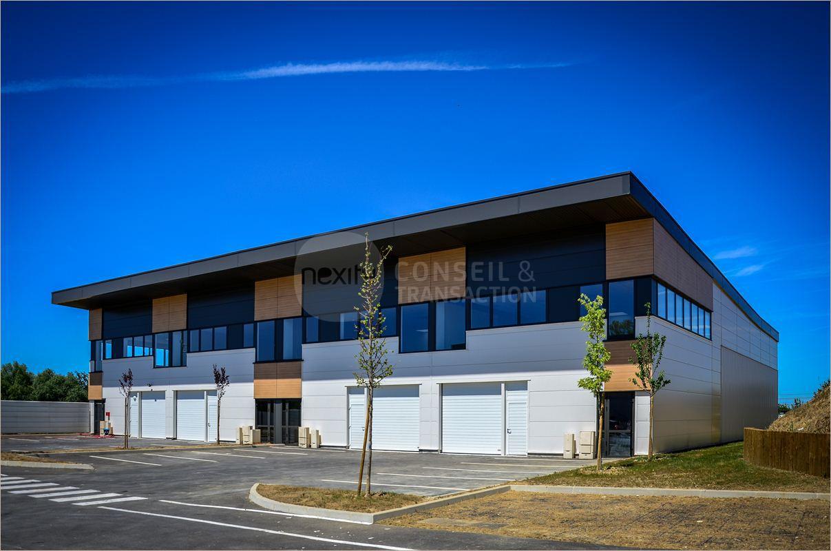 Vente Locaux d'activités Bussy-Saint-Georges 77600 4 497m²
