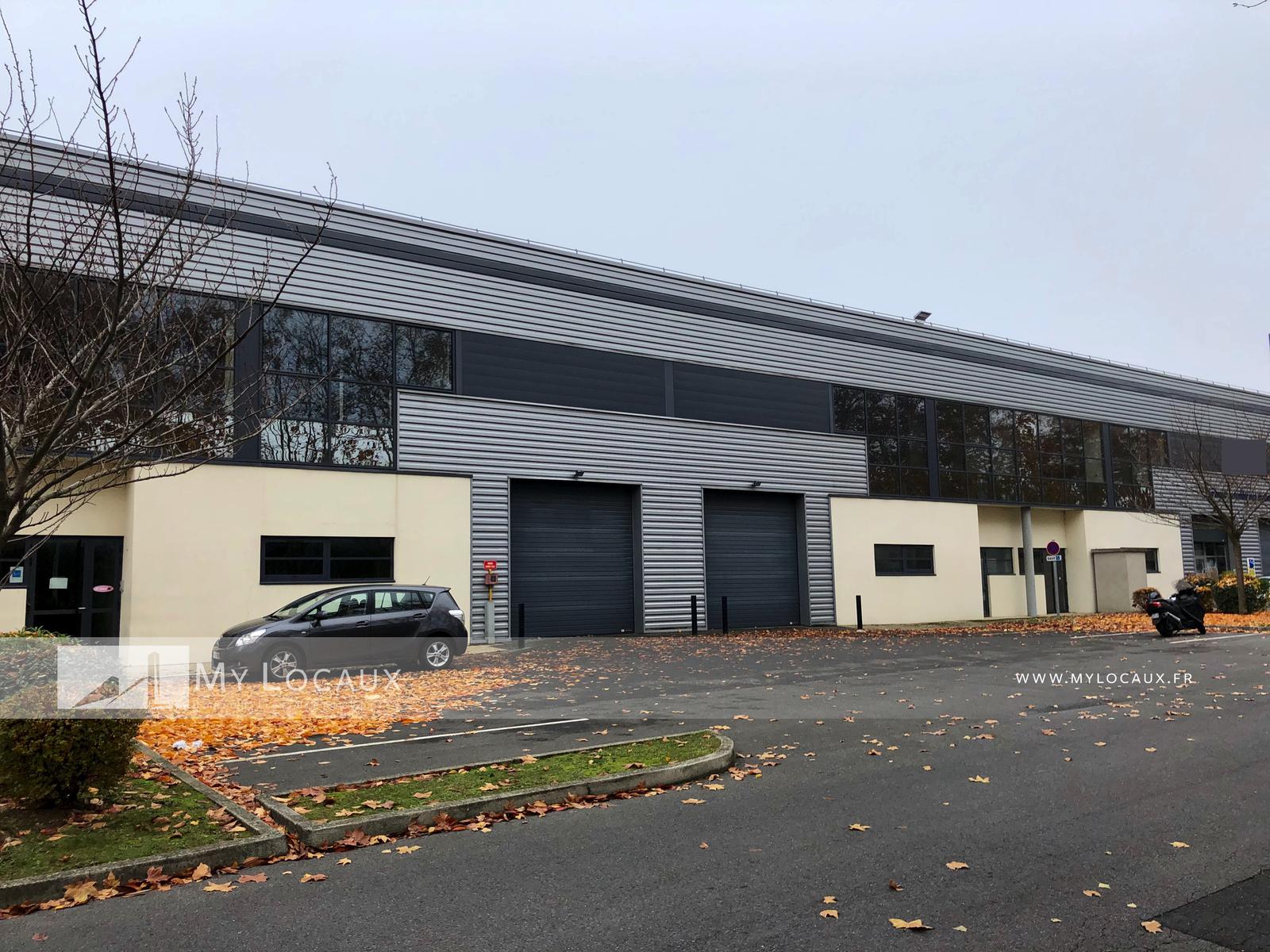 19 Avenue Albert Einstein 93150 Le Blanc Mesnil Location Local d'activités Le Blanc-Mesnil 93150 1 463m²